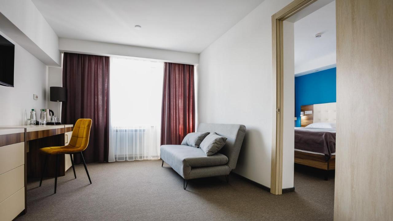 Park Hotel *